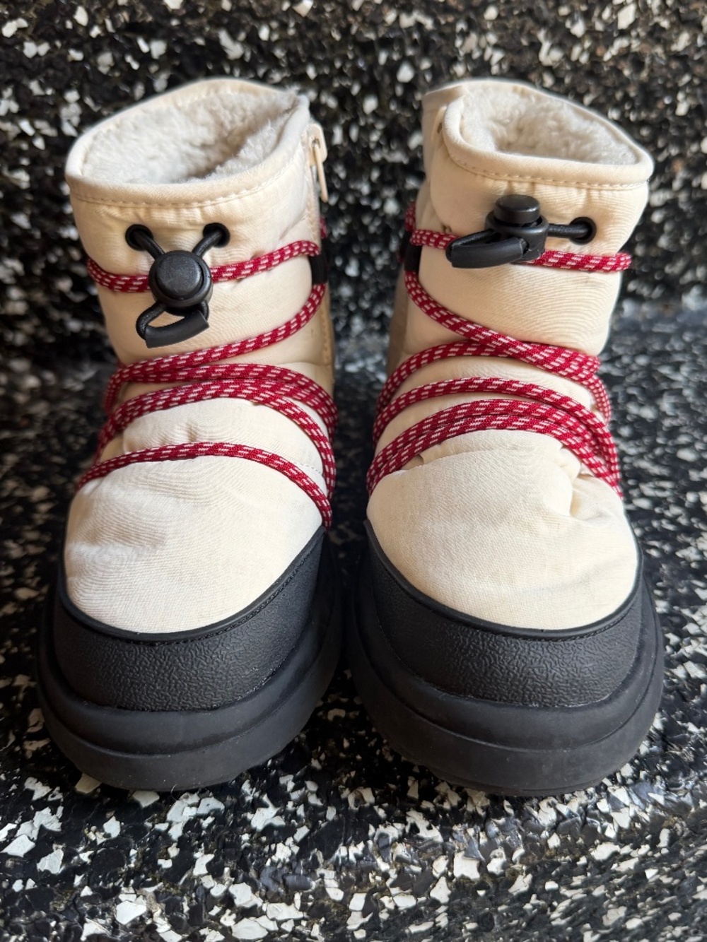 EUC Zara Water Repellent Snow Boots Size EU 28 (7.0 Inches)